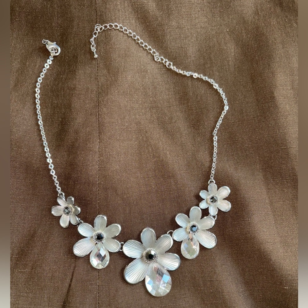 Vintage Silver Necklace & Earring Set